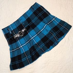 Little girls sz 5 adorable blue black skirt